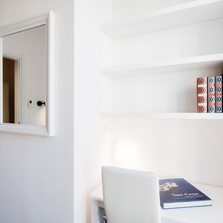White Loft Como Central - The House Of Travelers ภายนอก รูปภาพ