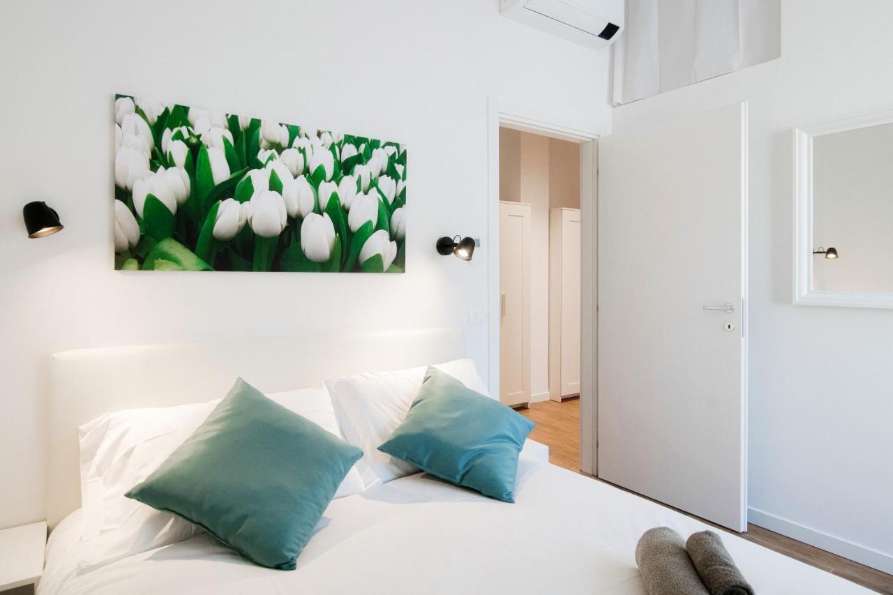 White Loft Como Central - The House Of Travelers ภายนอก รูปภาพ