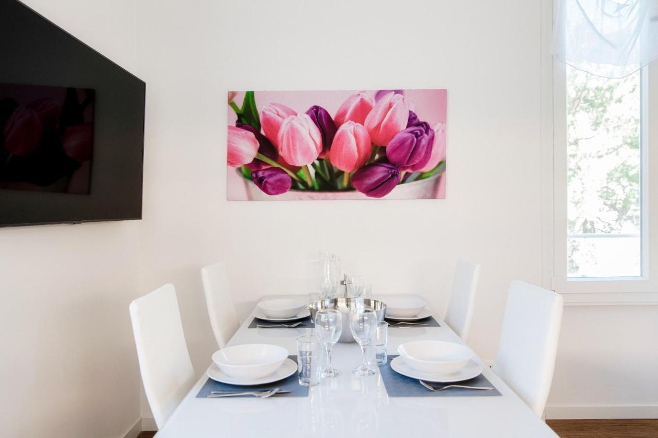White Loft Como Central - The House Of Travelers ภายนอก รูปภาพ