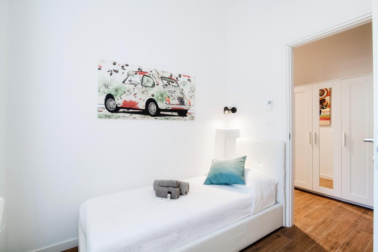 White Loft Como Central - The House Of Travelers ภายนอก รูปภาพ